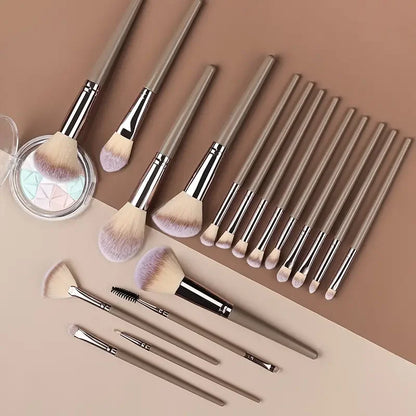 Professional 3-20Pcs Makeup Brushes Set - Vivian