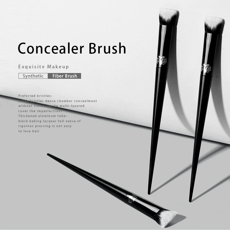 Soft Fiber Concealer Brush - Vivian