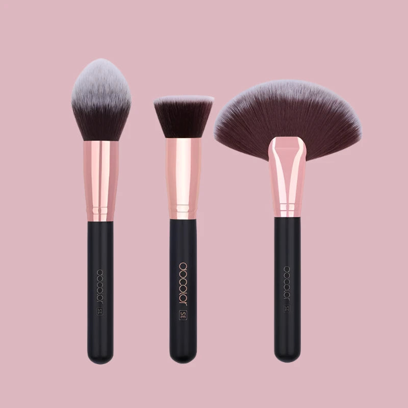 Foundation brush, flat top buffing brush - Vivian