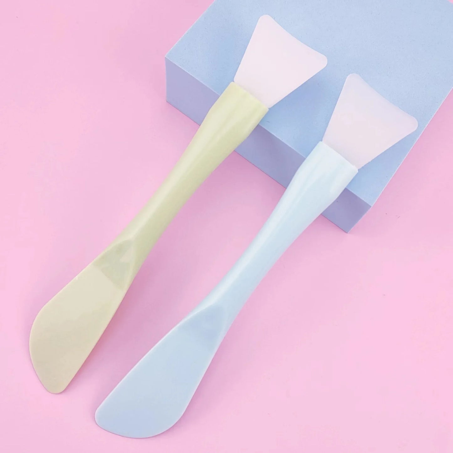 Silicone Facial Mask Brush - Vivian