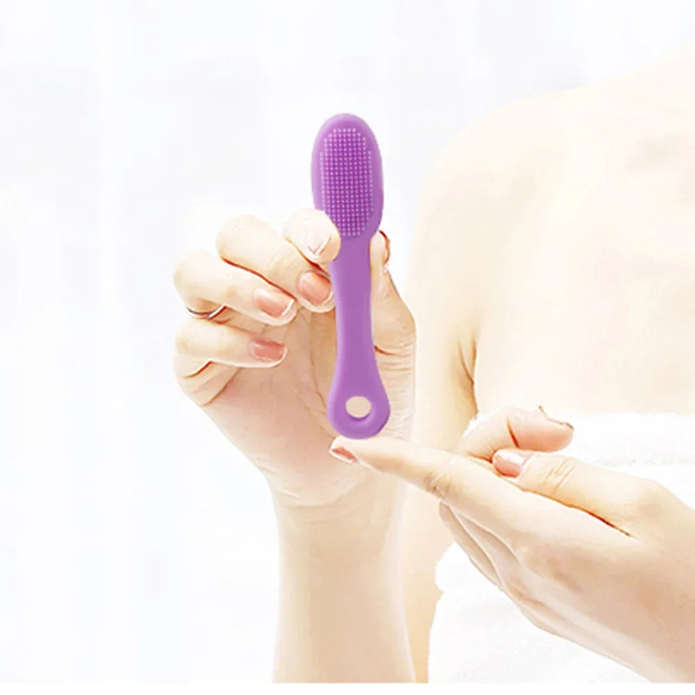 Silicone Facial Cleansing Brush - Vivian