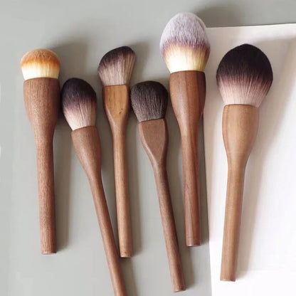 European style wooden handle makeup brush - Vivian